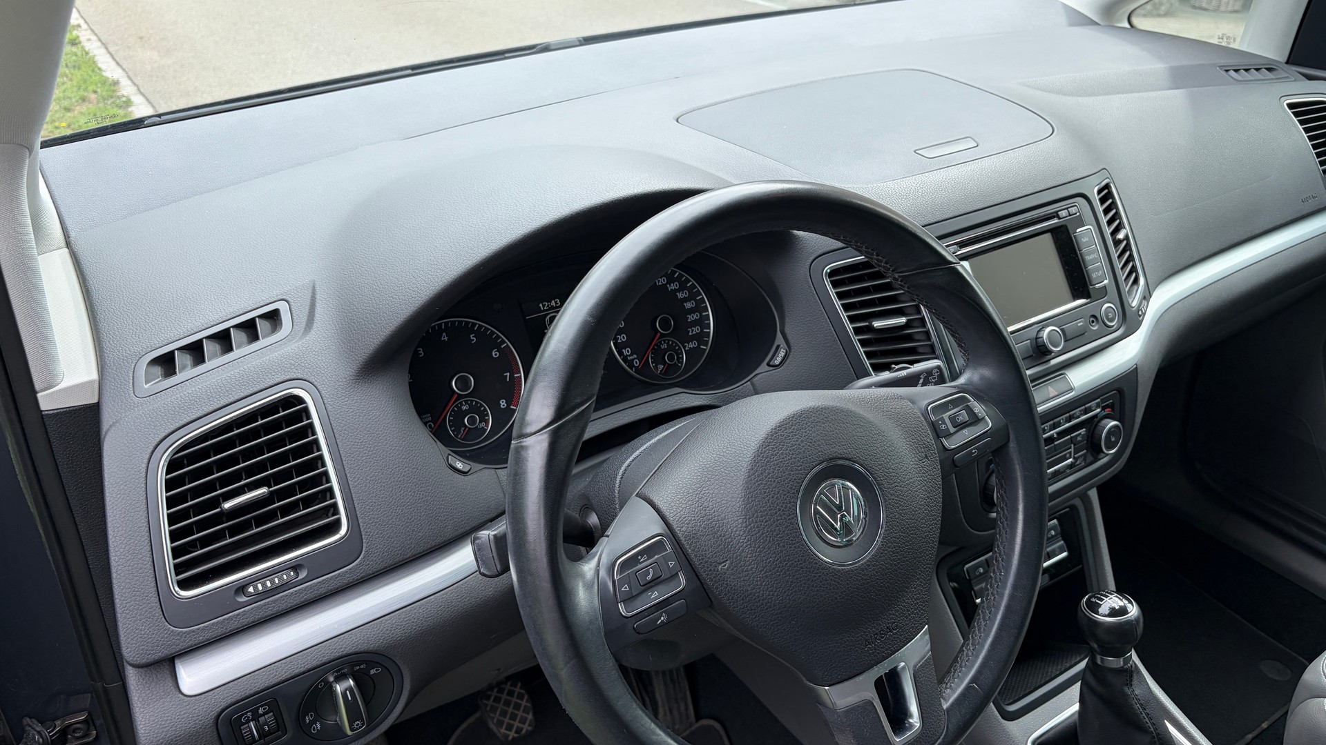 VW 1.4 TSI BlueMT Highline-image-1