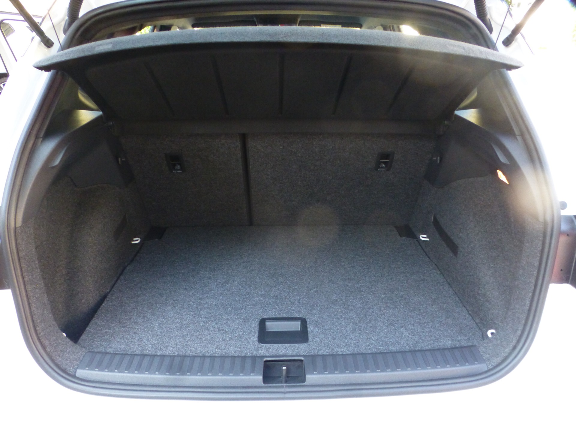 SEAT Arona 1.0 Eco TSI FR DSG-image-8