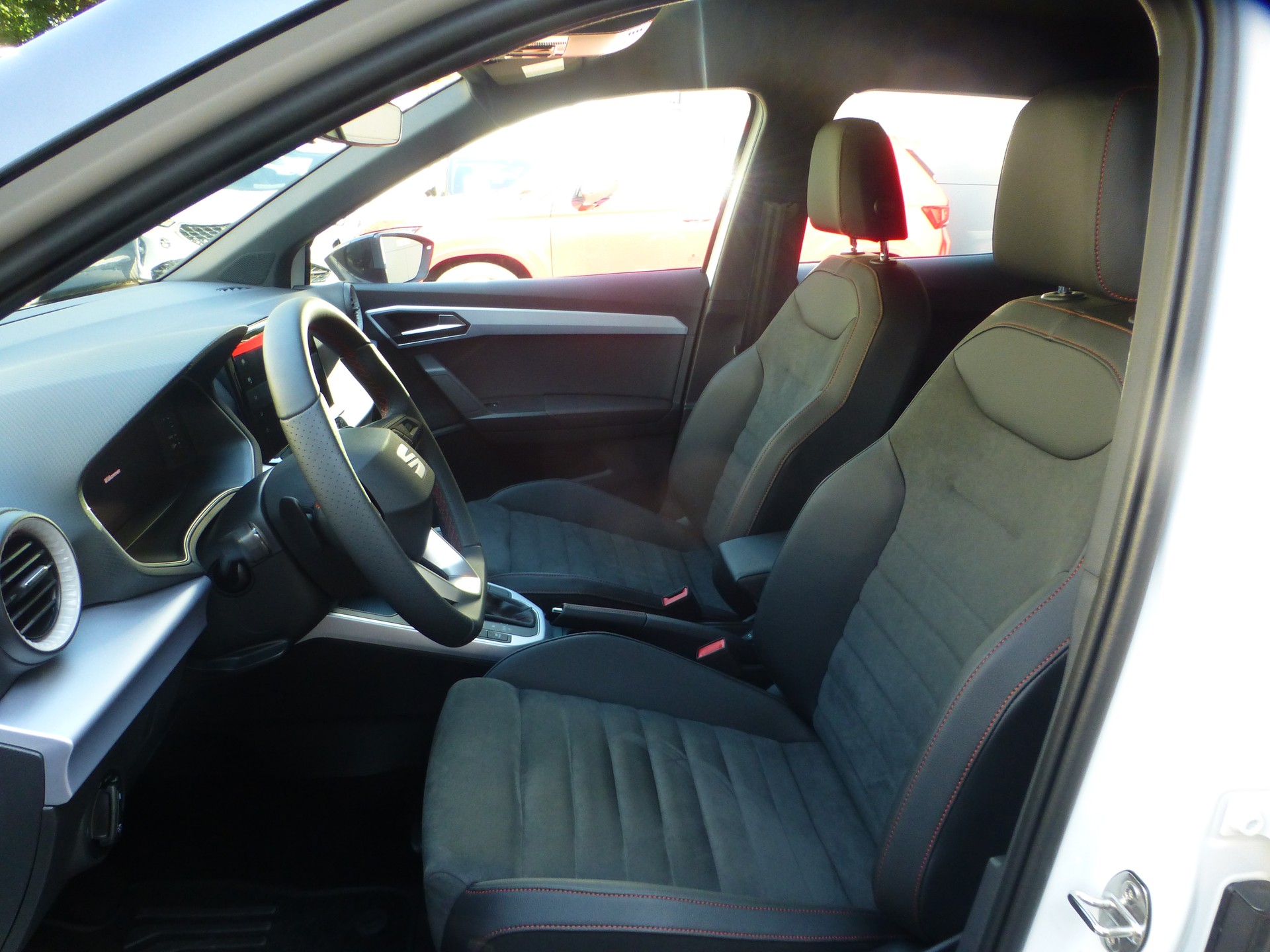 SEAT Arona 1.0 Eco TSI FR DSG-image-6