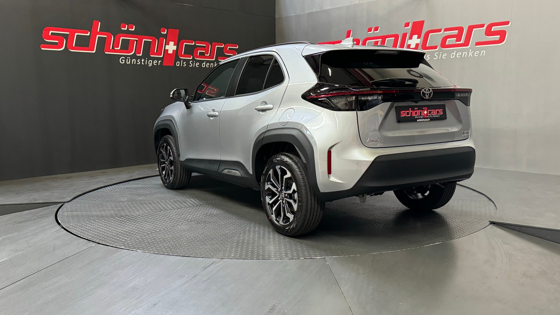 TOYOTA Yaris Cross 1.5 Trend AWDi e-CVT-showroom-element-3