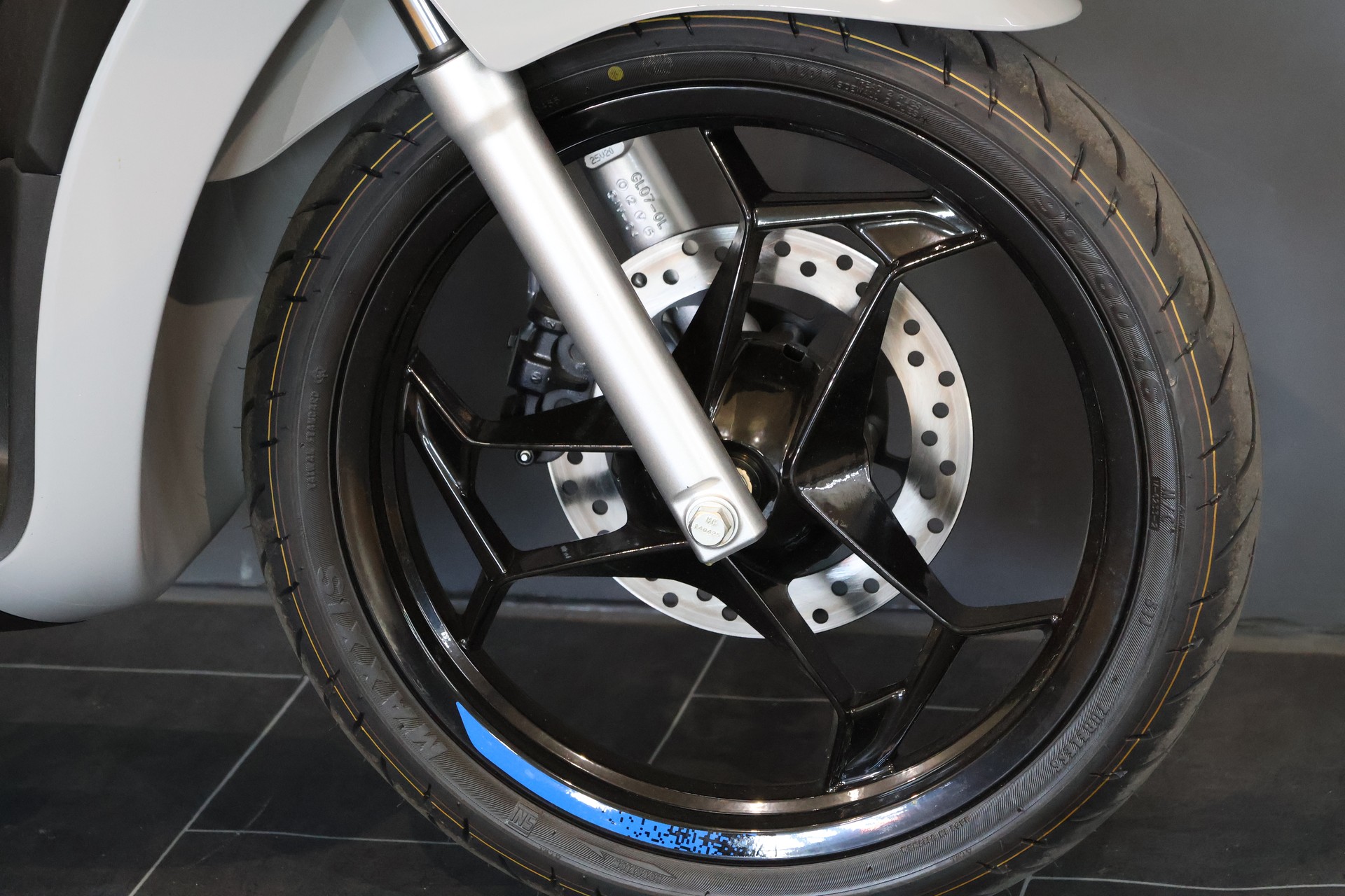 PIAGGIO Liberty 125 Sport E5+ (4 Jahre Garantie)-image-11