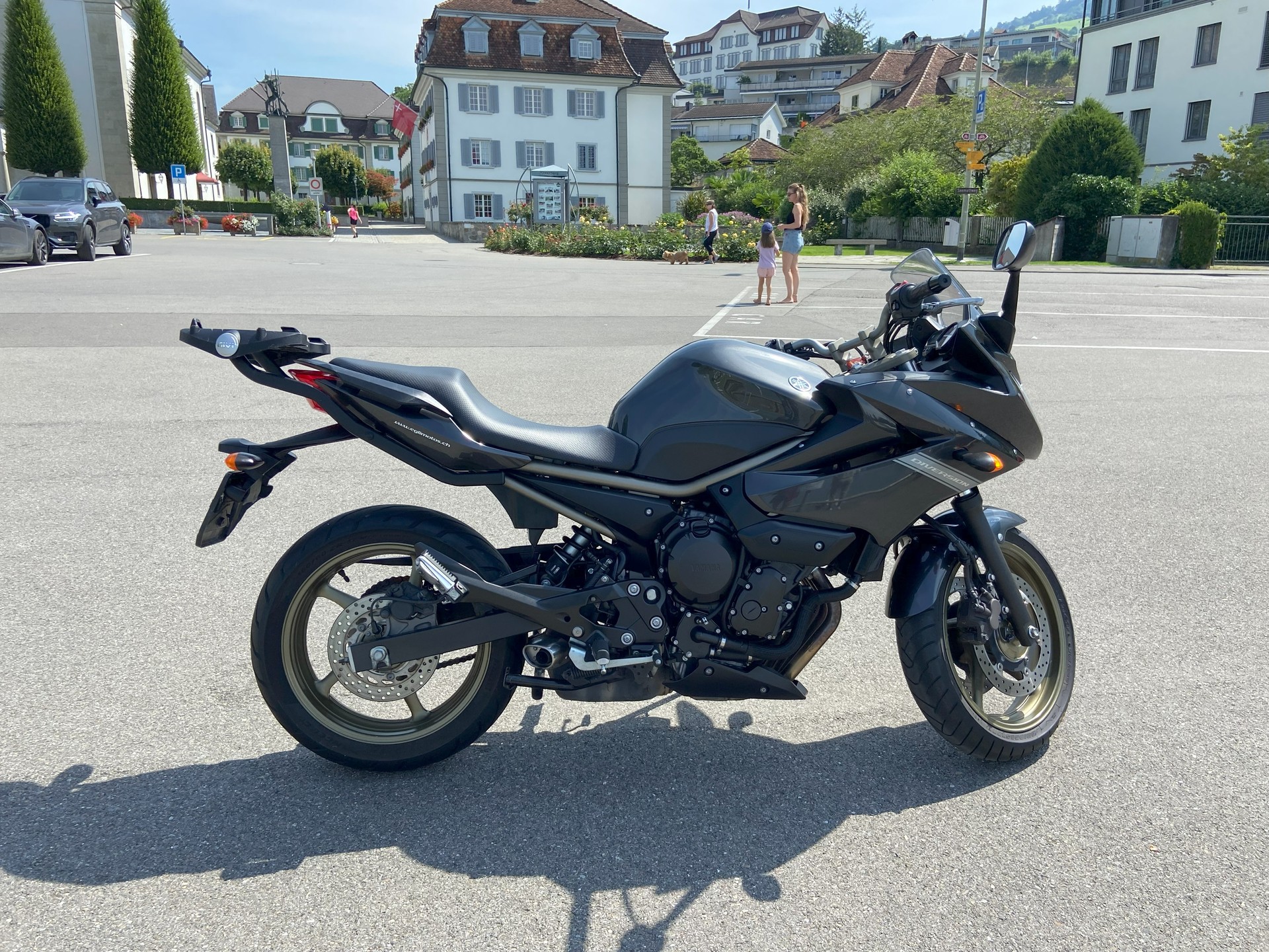 YAMAHA XJ 6 Diversion ABS-image-4
