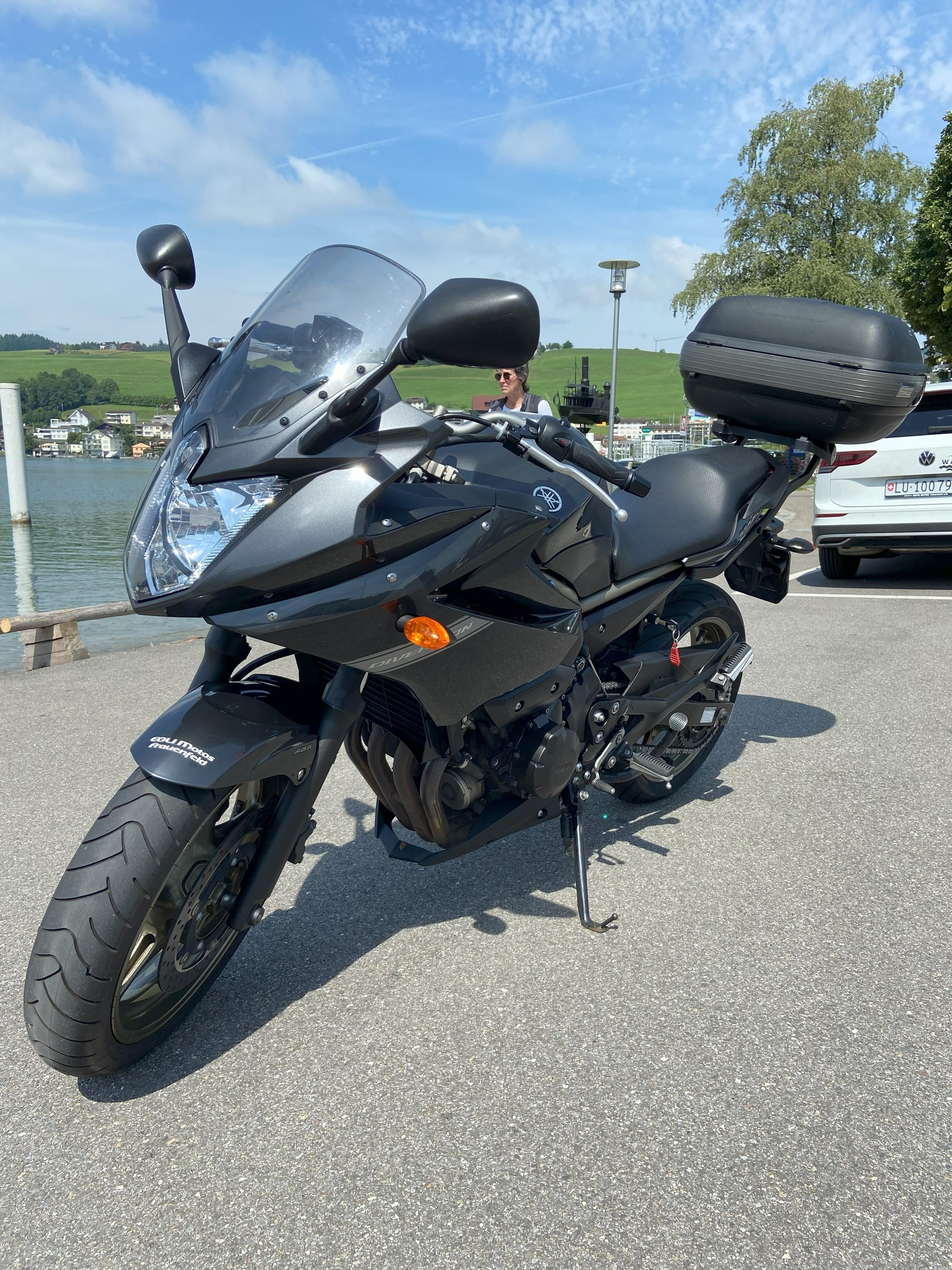 YAMAHA XJ 6 Diversion ABS-image-2