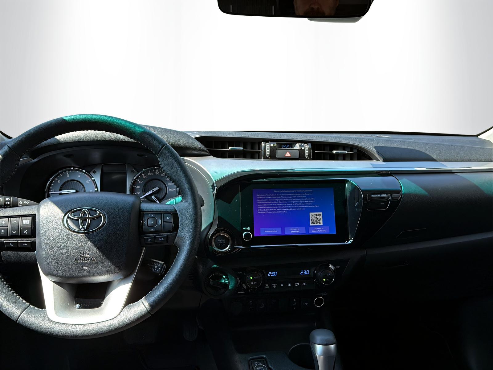 TOYOTA Hilux Double Cab.-Pick-up 2.8 D-4D 204 Style MHEV DEMO-image-15