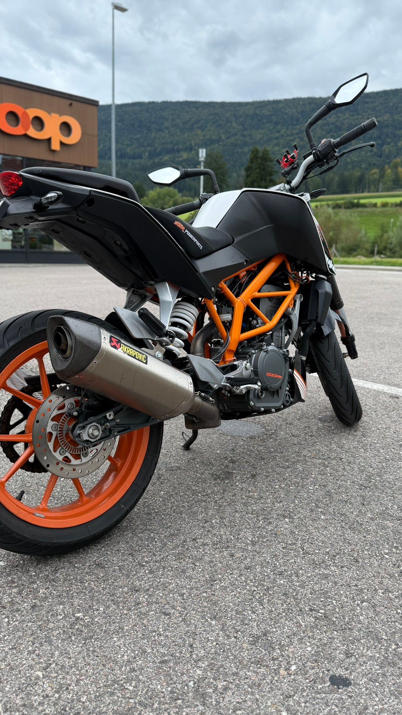 KTM 390 Duke ABS-image-4