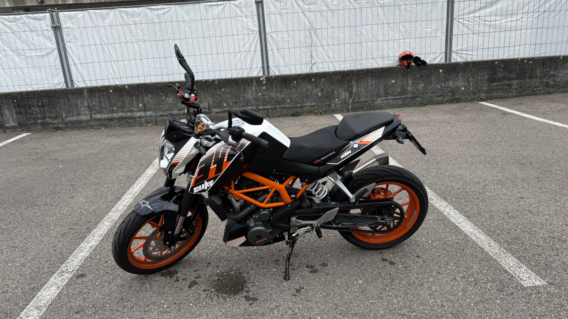 KTM 390 Duke ABS-image-1