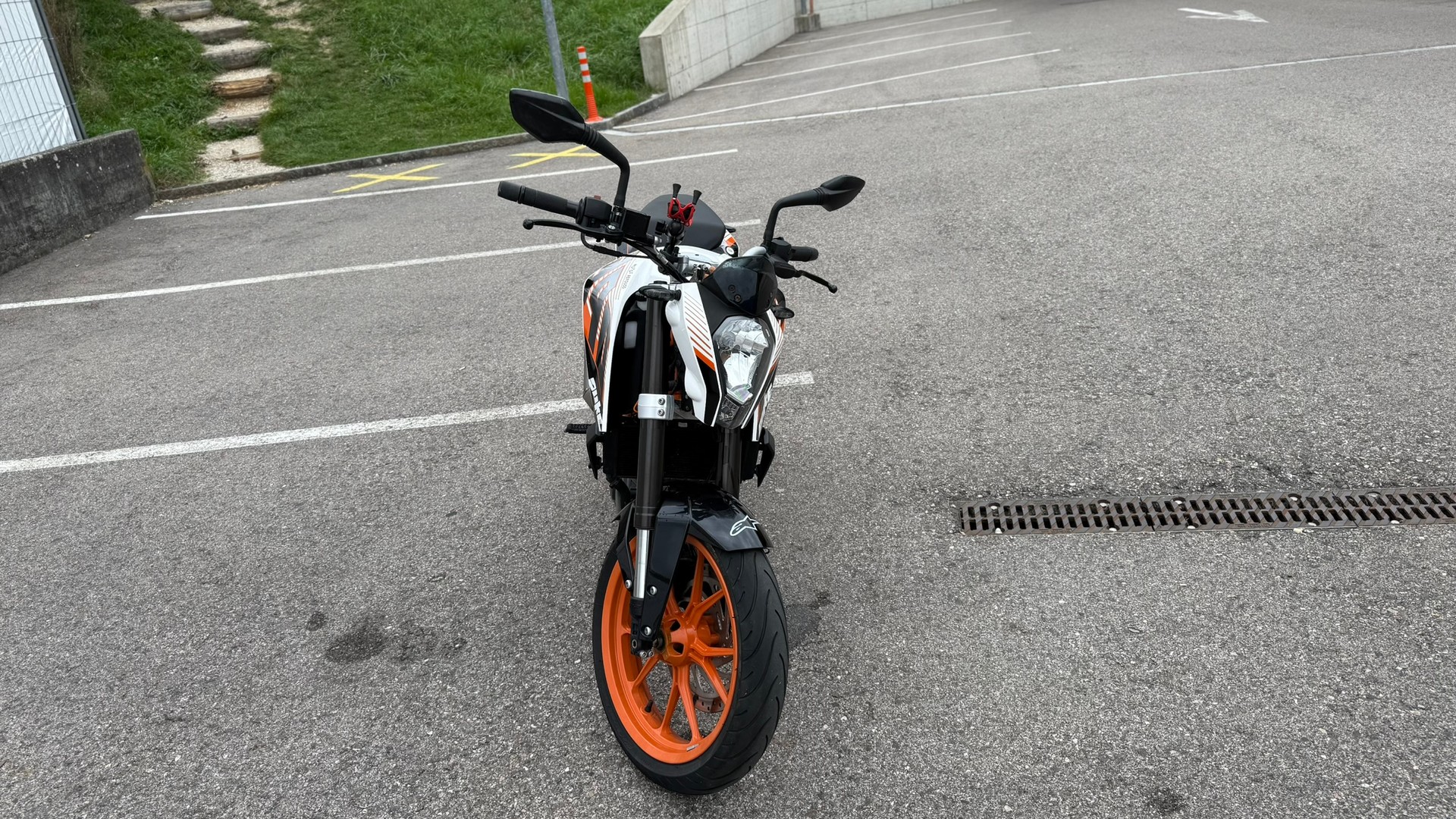 KTM 390 Duke ABS-image-6