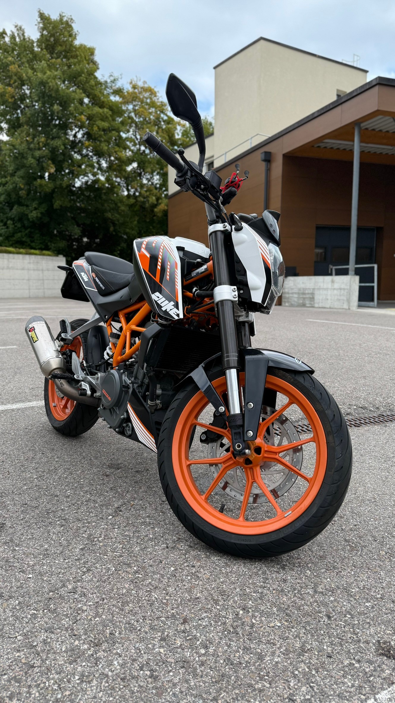 KTM 390 Duke ABS-image-2