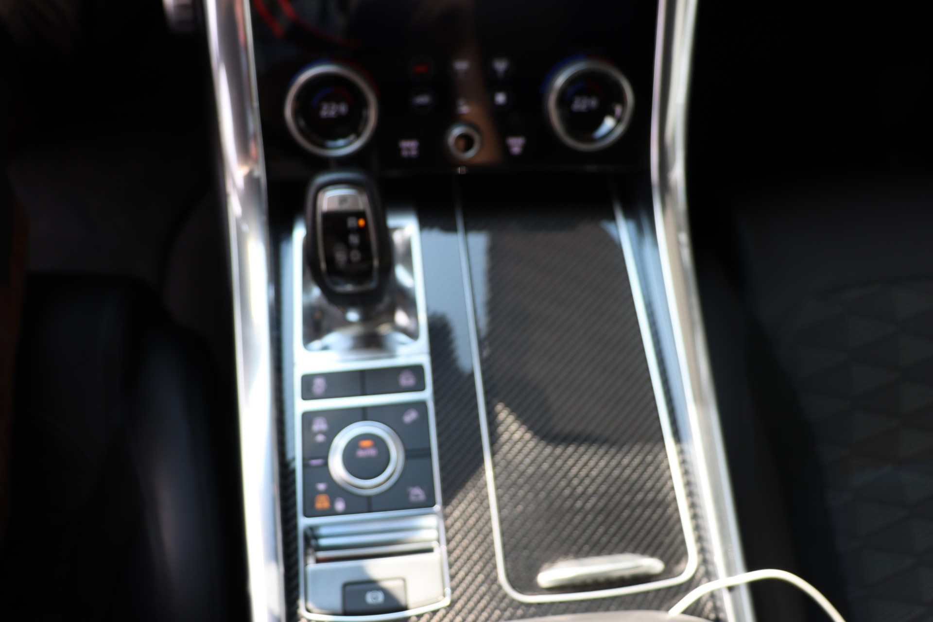 LAND ROVER Range Rover Sport 5.0 V8 S/C SVR Automatic-image-22