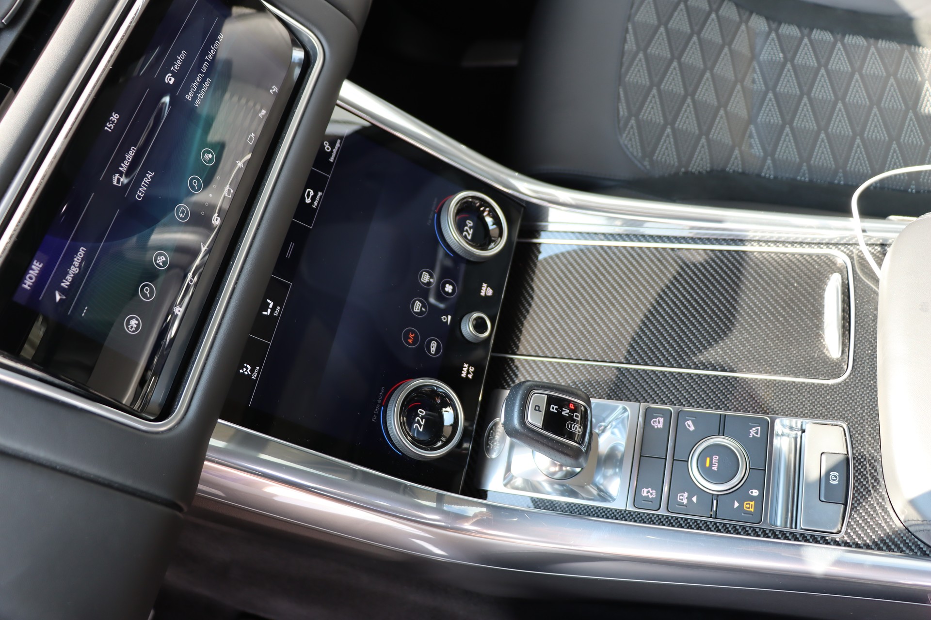 LAND ROVER Range Rover Sport 5.0 V8 S/C SVR Automatic-image-24