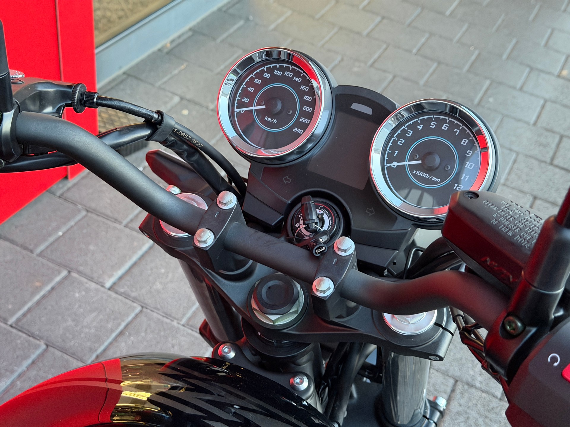 KAWASAKI Z 650 RS (35kW)-image-6