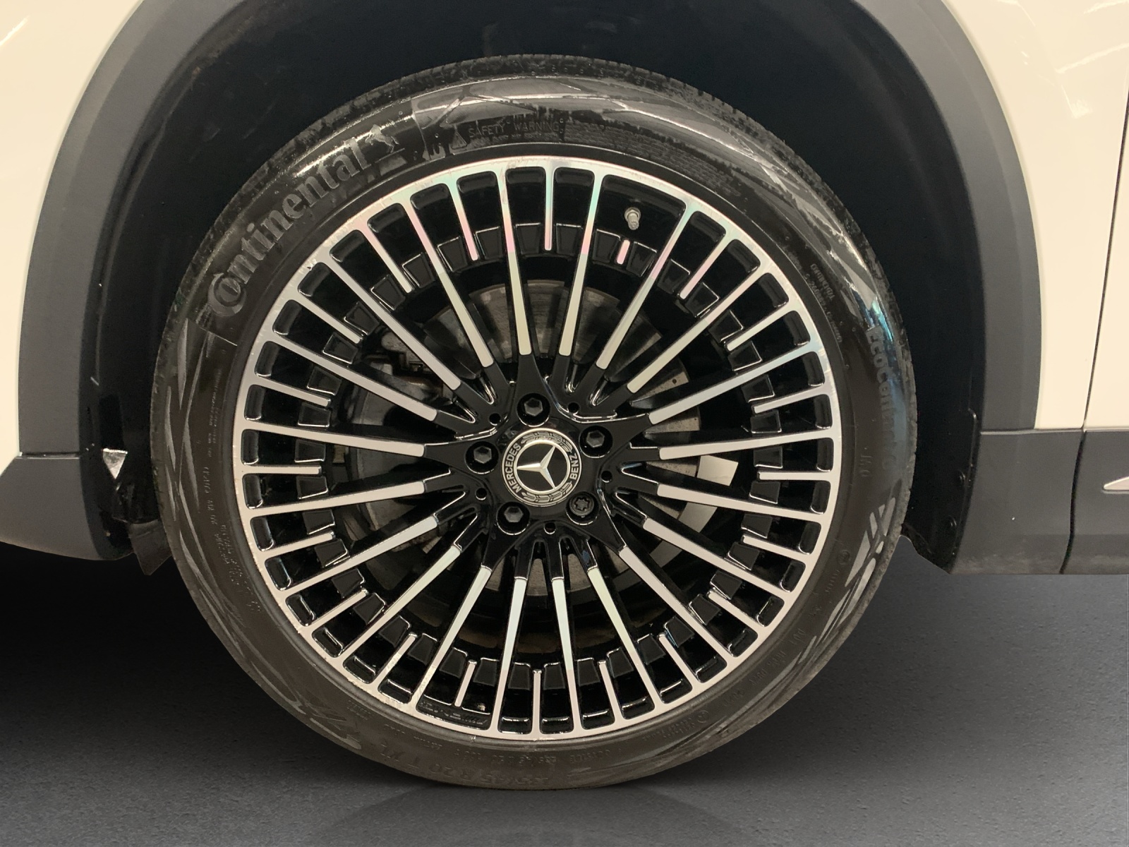 MERCEDES-BENZ EQA 250 AMG Line AMG Line-image-9
