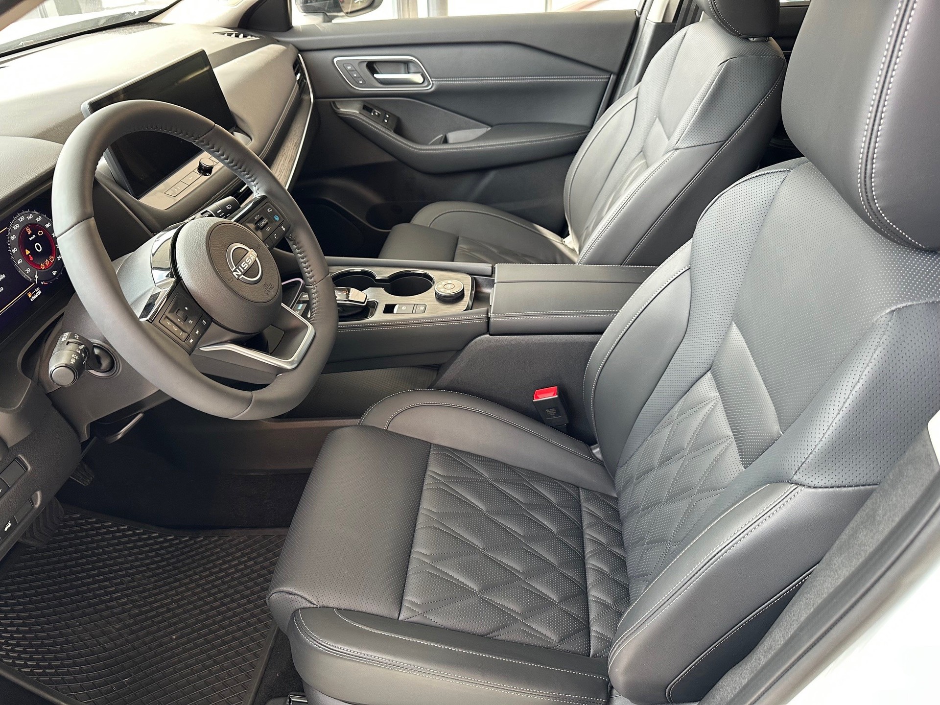 NISSAN X-Trail 1.5 VC-T e-Power 4WD Tekna+-image-3