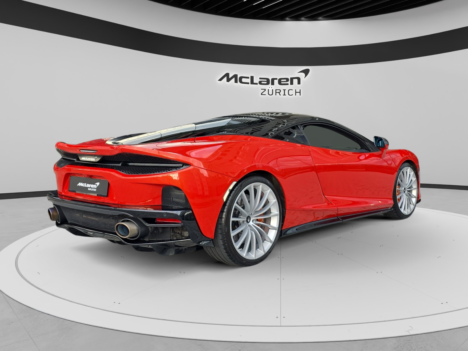 McLAREN GT Pioneer-image-4