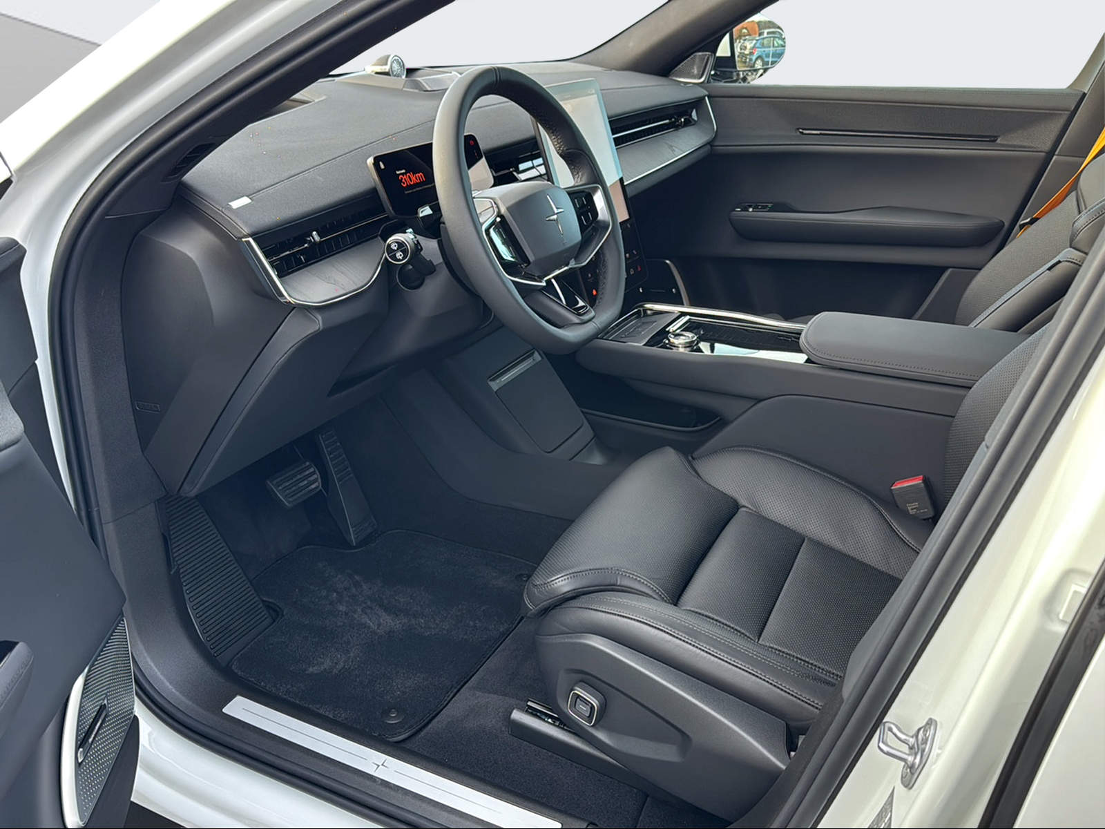 POLESTAR 3 Long Range Dual Motor Performance-image-9