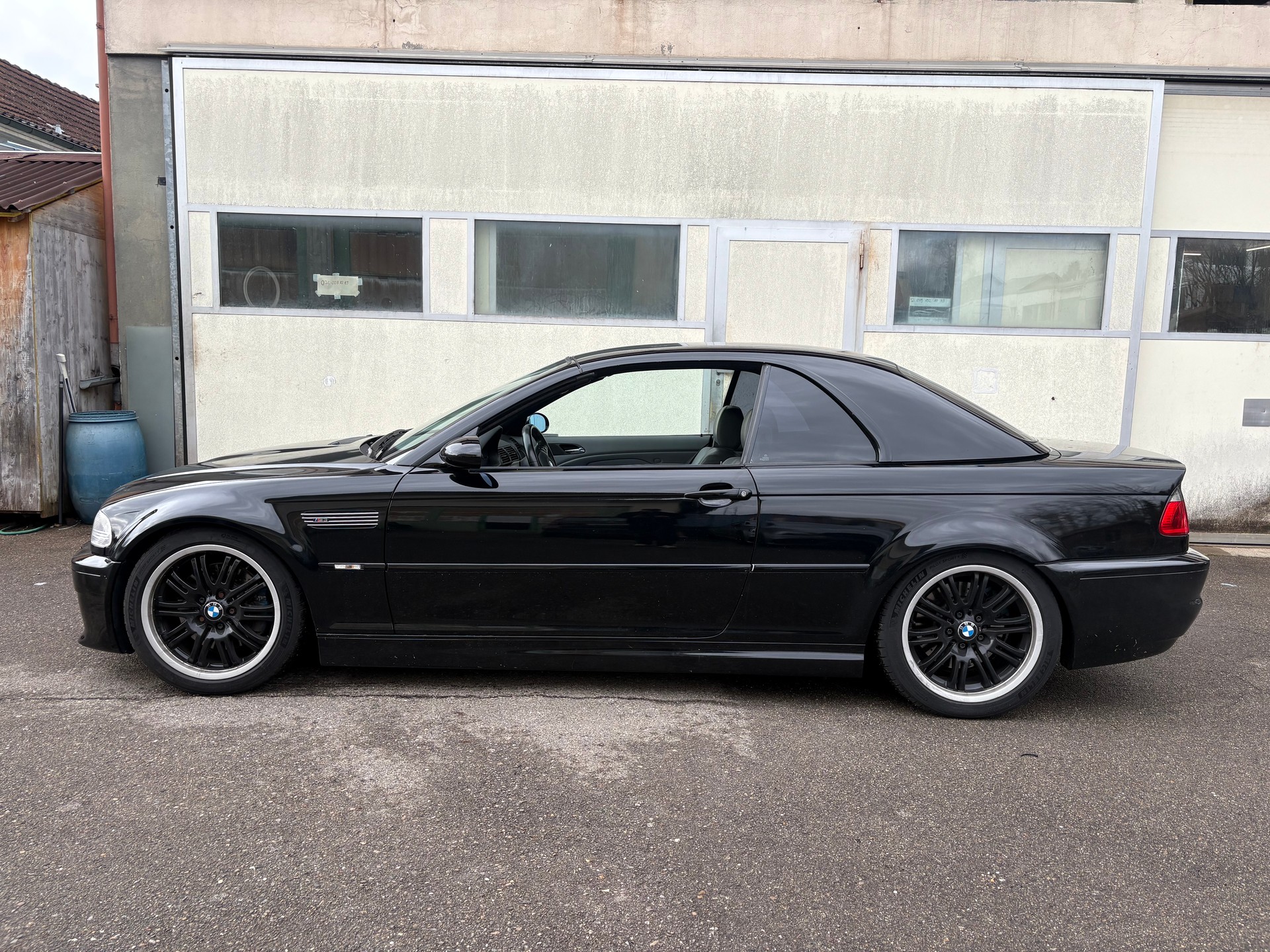 BMW M3 Cabriolet-showroom-element-2