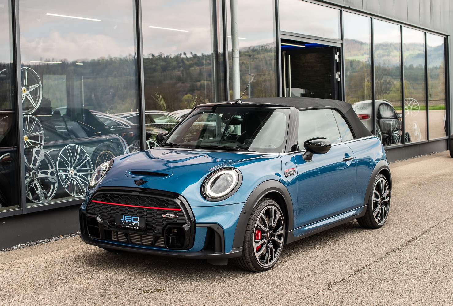 MINI Cooper JCW Cabrio Steptr.-image-5