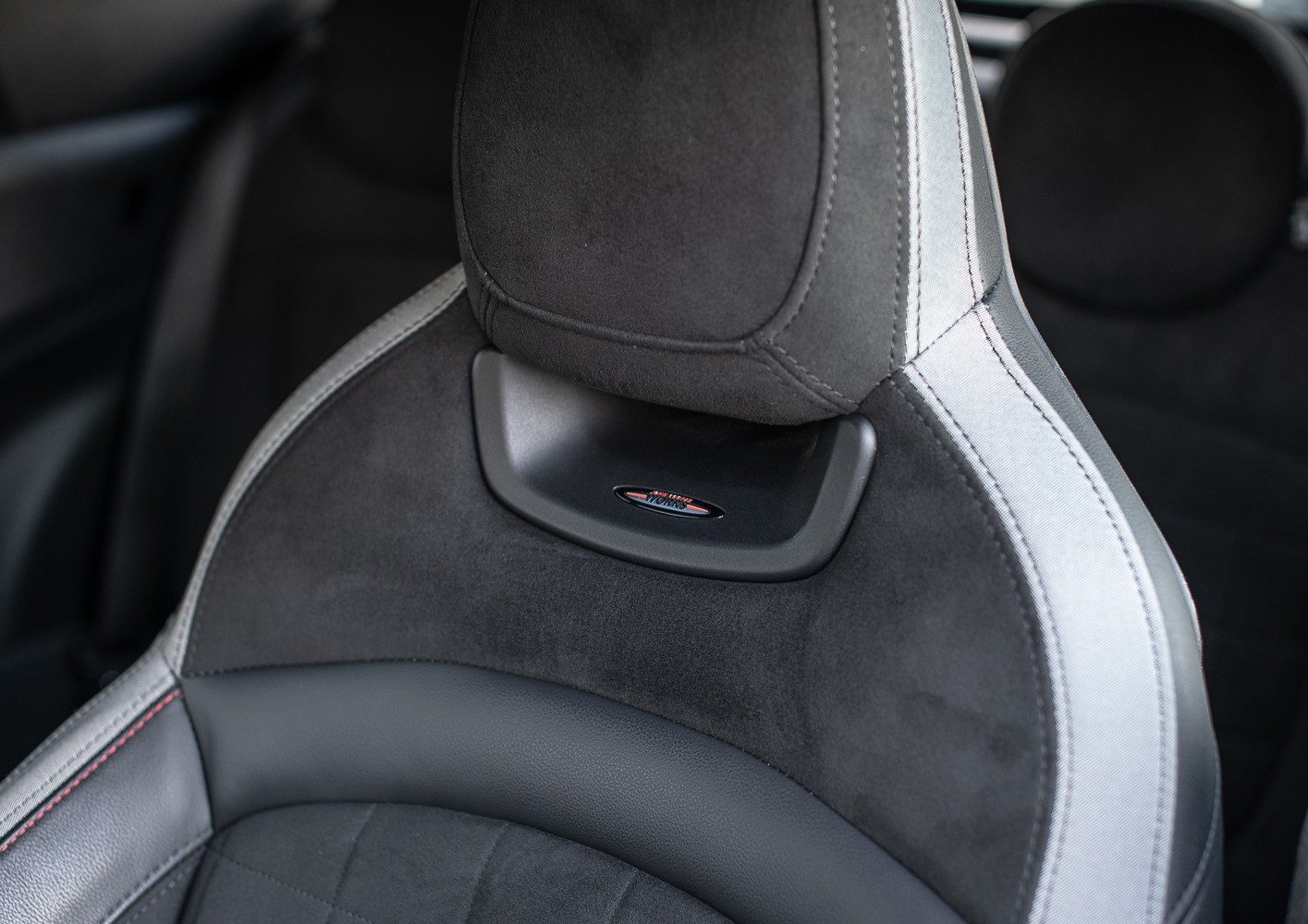 MINI Cooper JCW Cabrio Steptr.-image-25