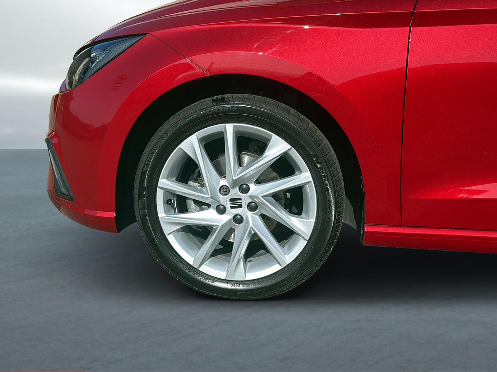 SEAT Ibiza 1.0 EcoTSI Hola FR DSG-showroom-element-2