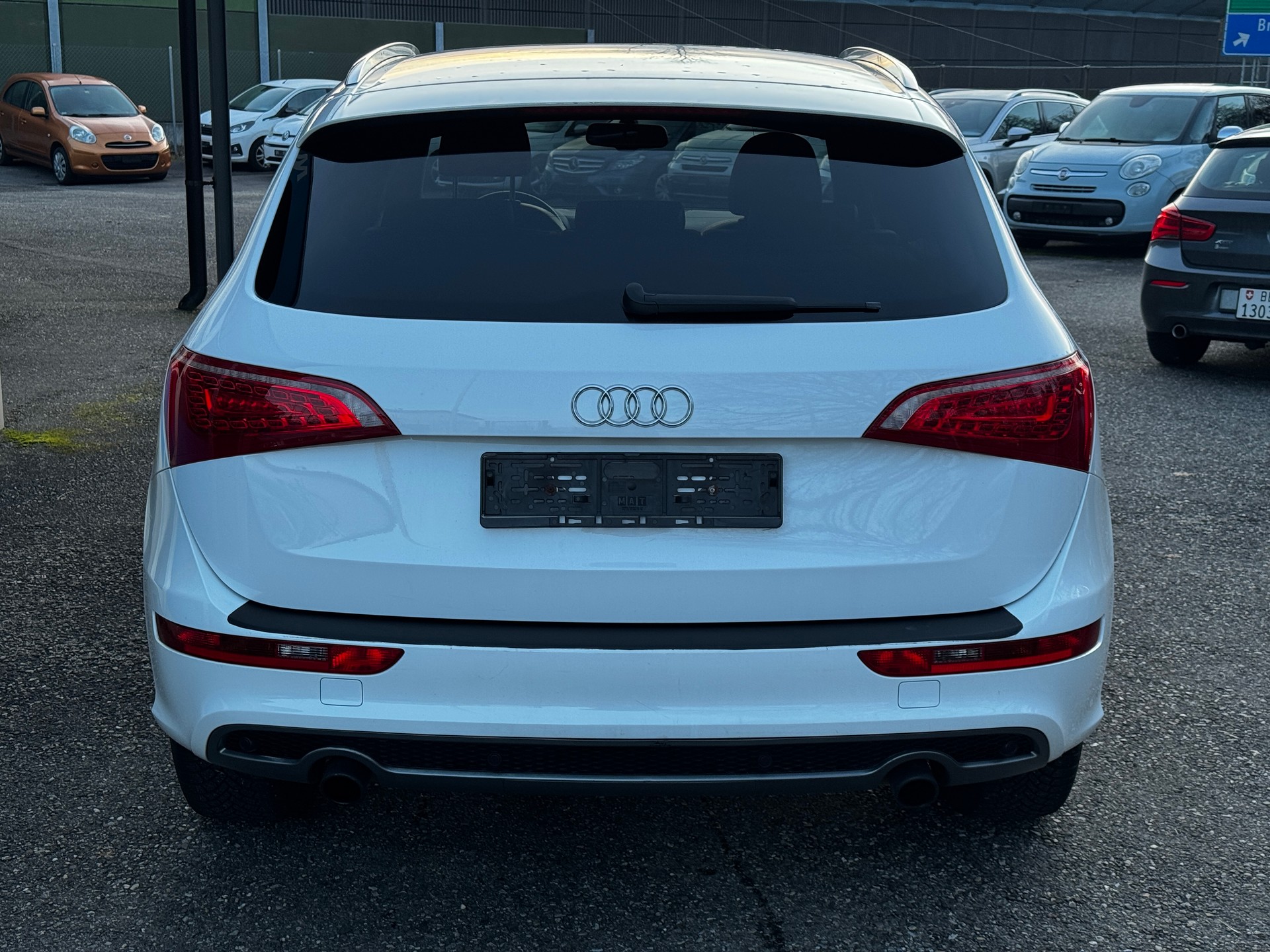 AUDI Q5 2.0 TFSI quattro S-tronic-image-4