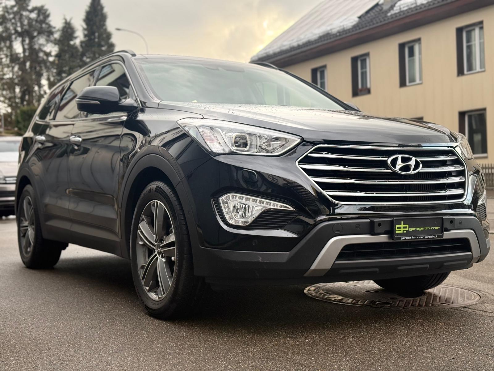 HYUNDAI Grand Santa Fe 2.2 CRDI Premium 4WD-image-2