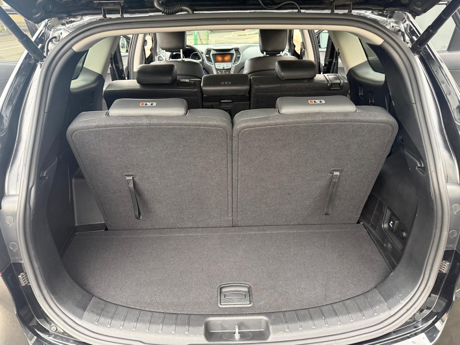 HYUNDAI Grand Santa Fe 2.2 CRDI Premium 4WD-image-9