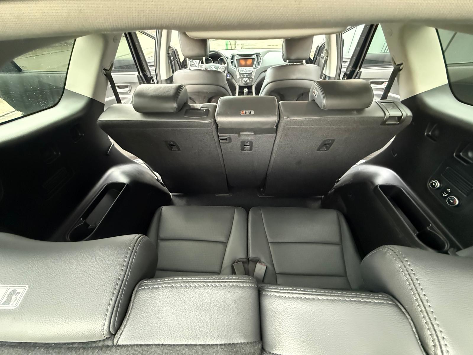 HYUNDAI Grand Santa Fe 2.2 CRDI Premium 4WD-image-10