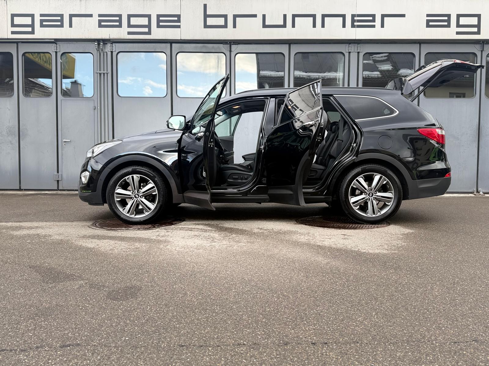 HYUNDAI Grand Santa Fe 2.2 CRDI Premium 4WD-image-5