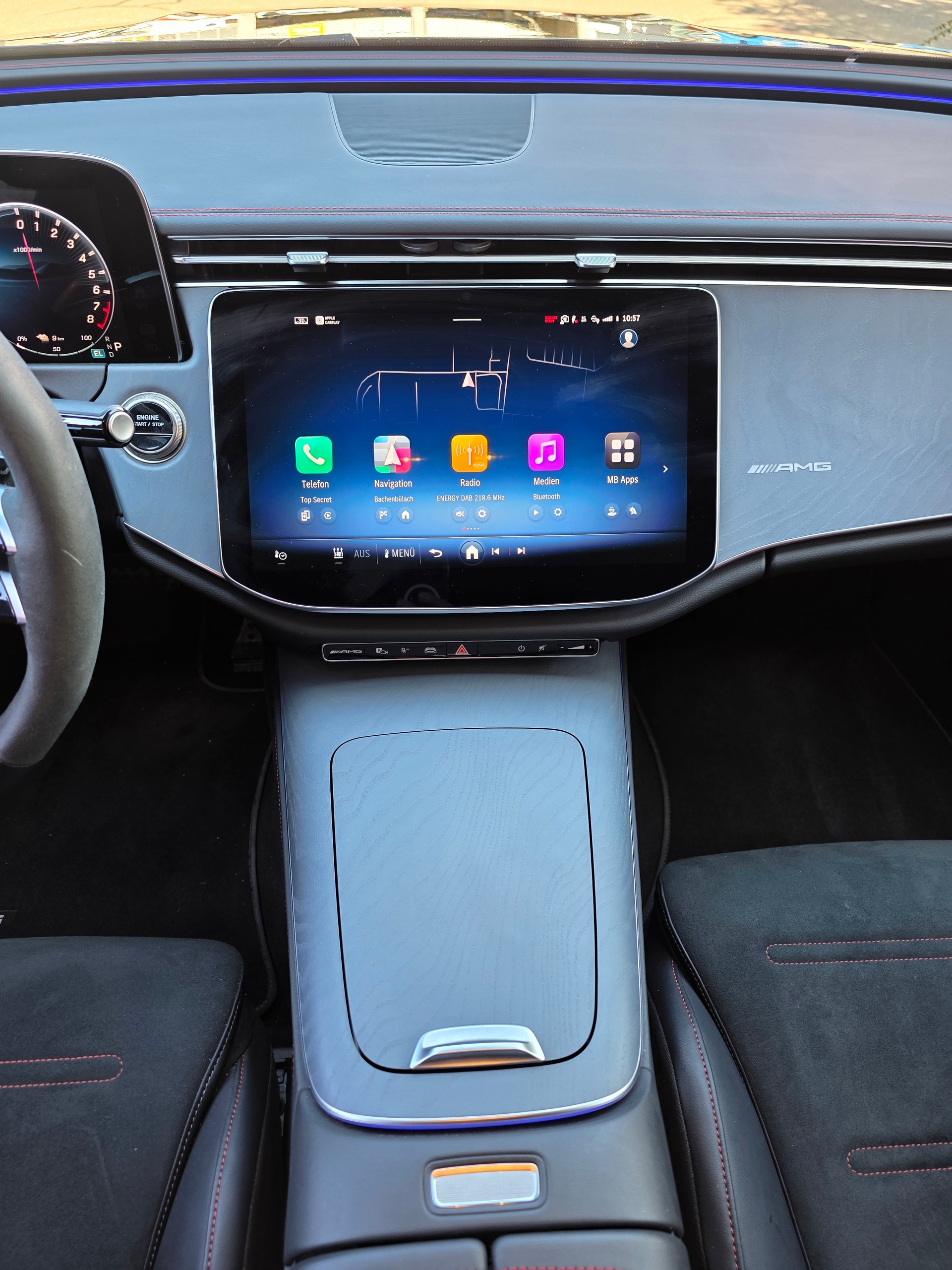 MERCEDES-BENZ E 53 Hybrid T 4Matic+ 9G-Tronic-image-16