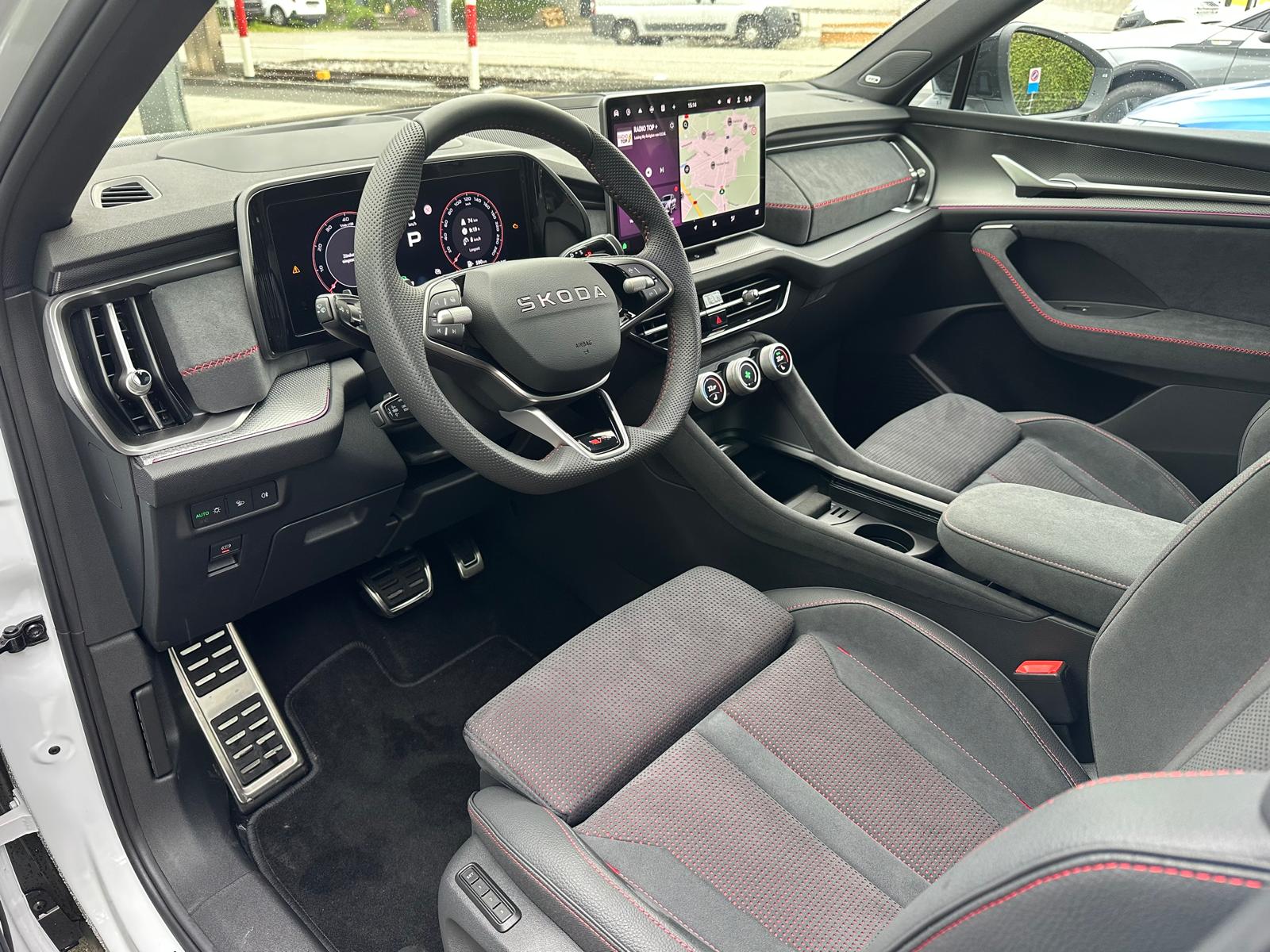SKODA Kodiaq 2.0 TSI RS 4x4-image-9