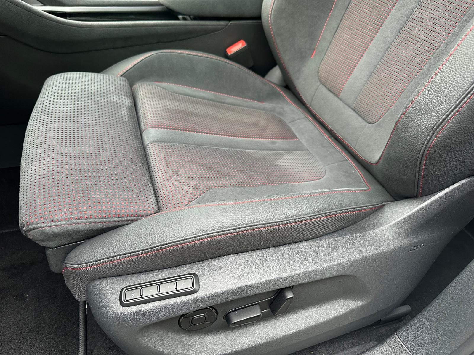 SKODA Kodiaq 2.0 TSI RS 4x4-image-14