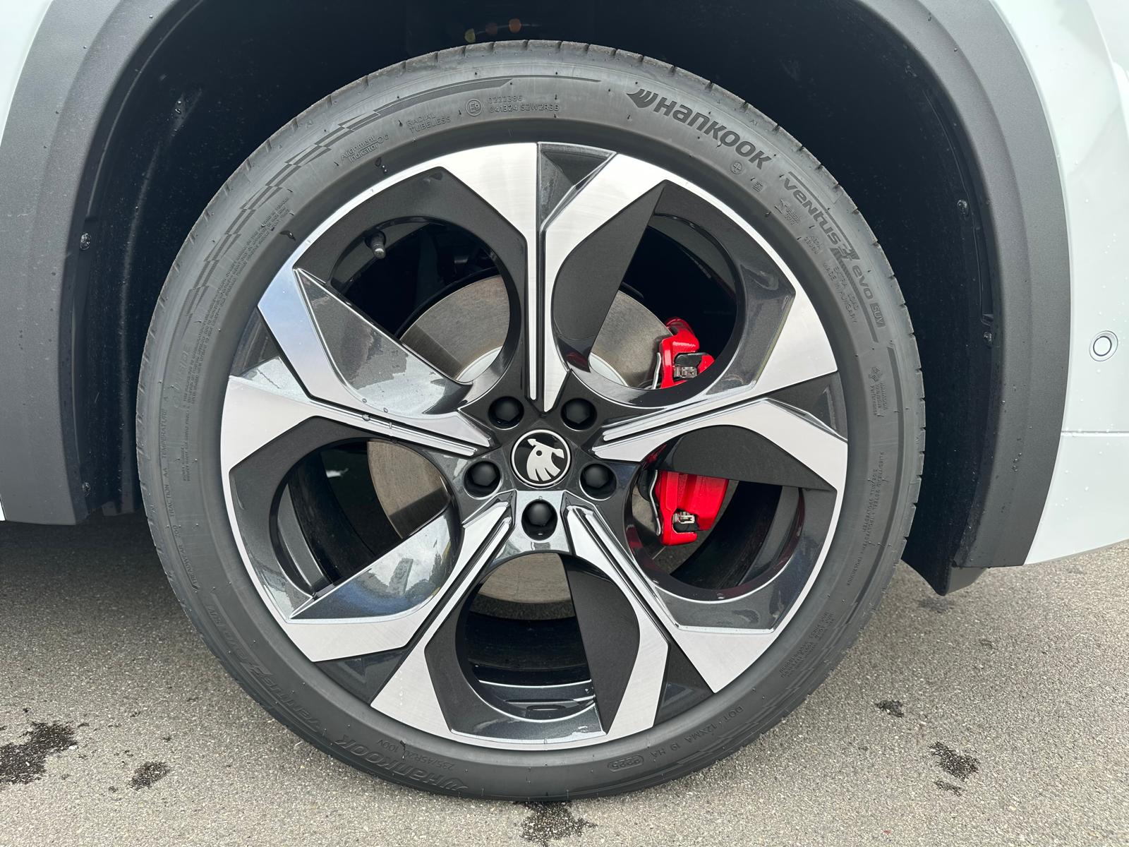 SKODA Kodiaq 2.0 TSI RS 4x4-showroom-element-3