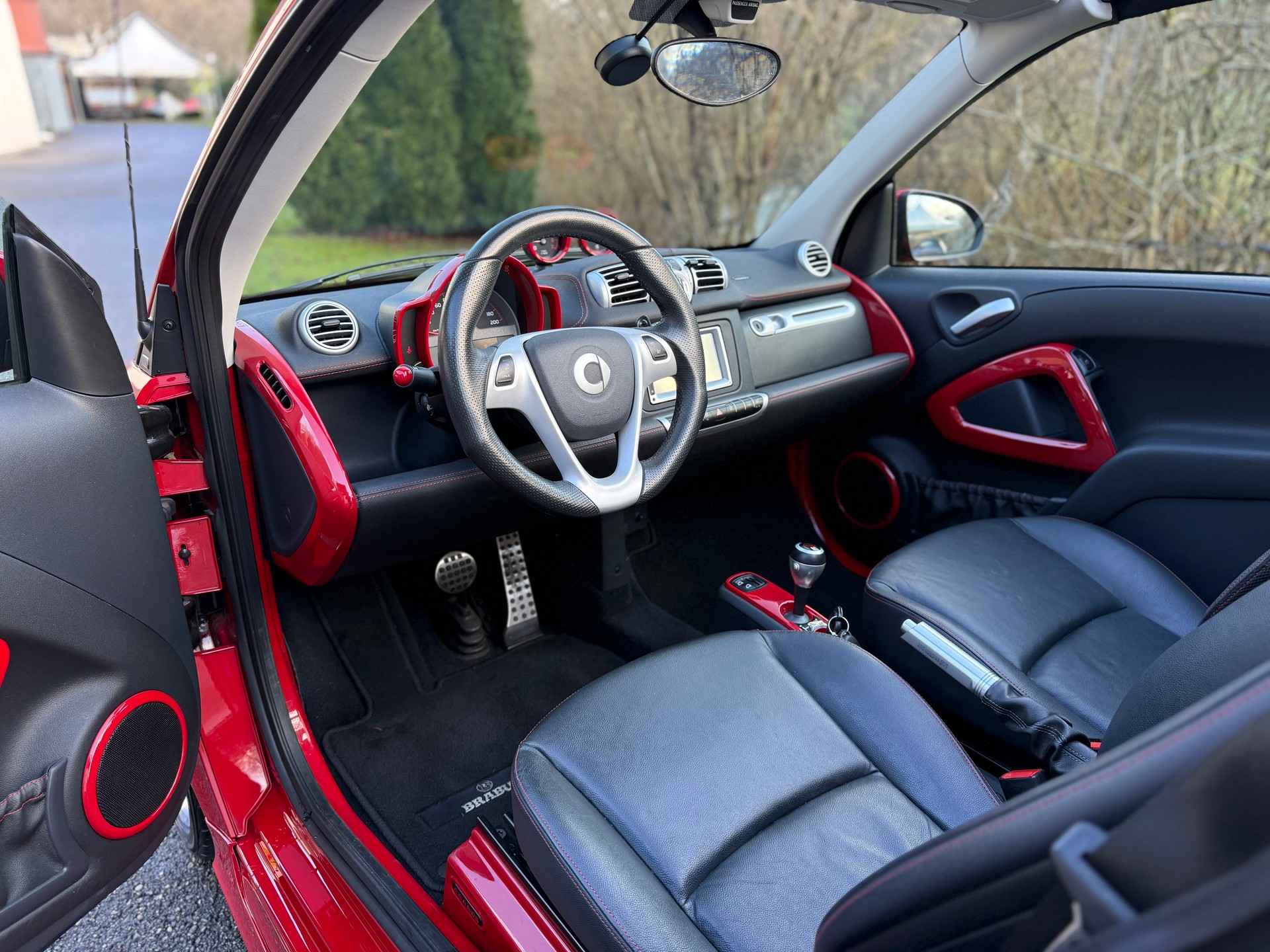SMART fortwo Brabus Xclusive softouch-image-9