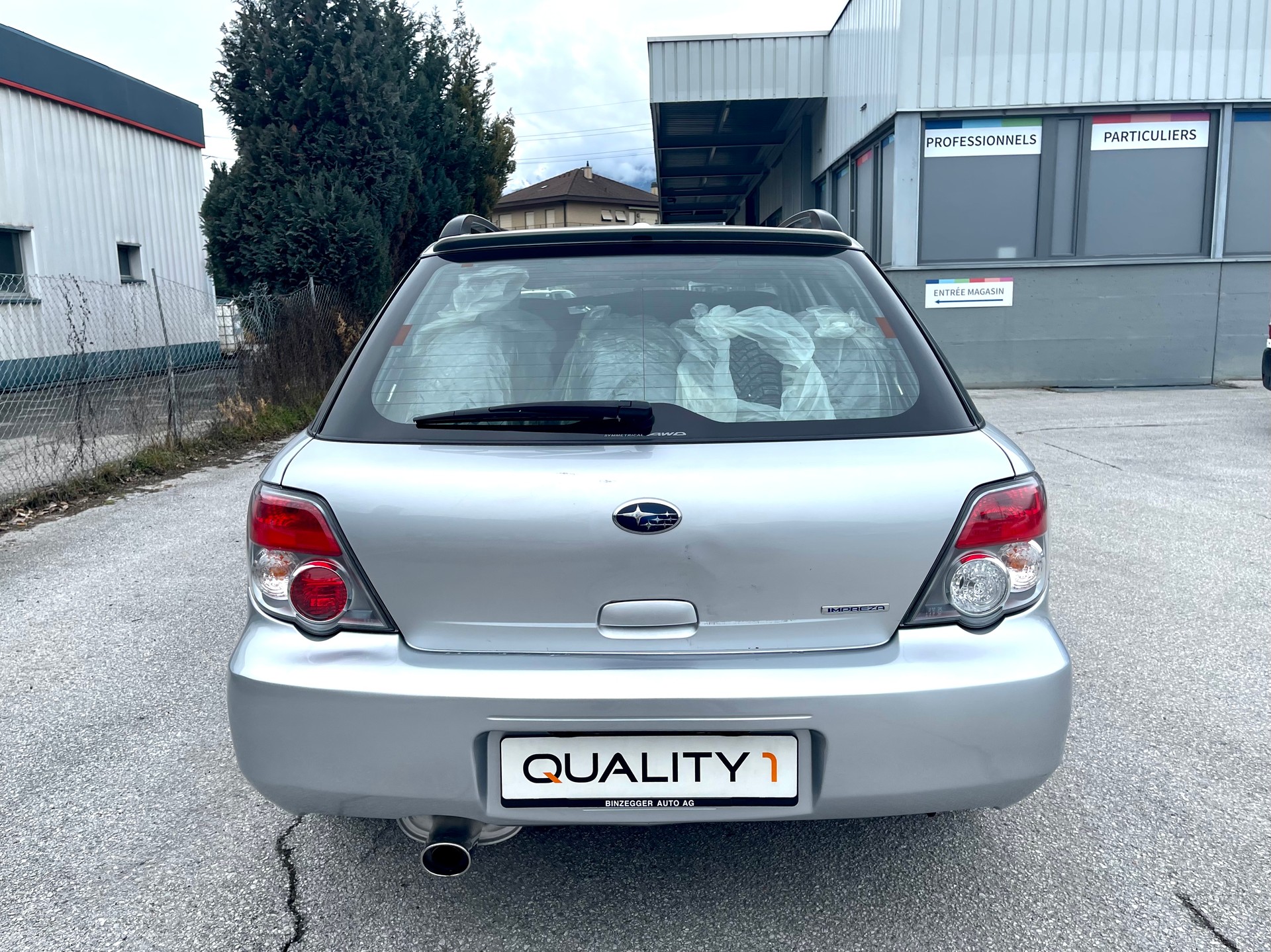 SUBARU Impreza 2.0R-image-12