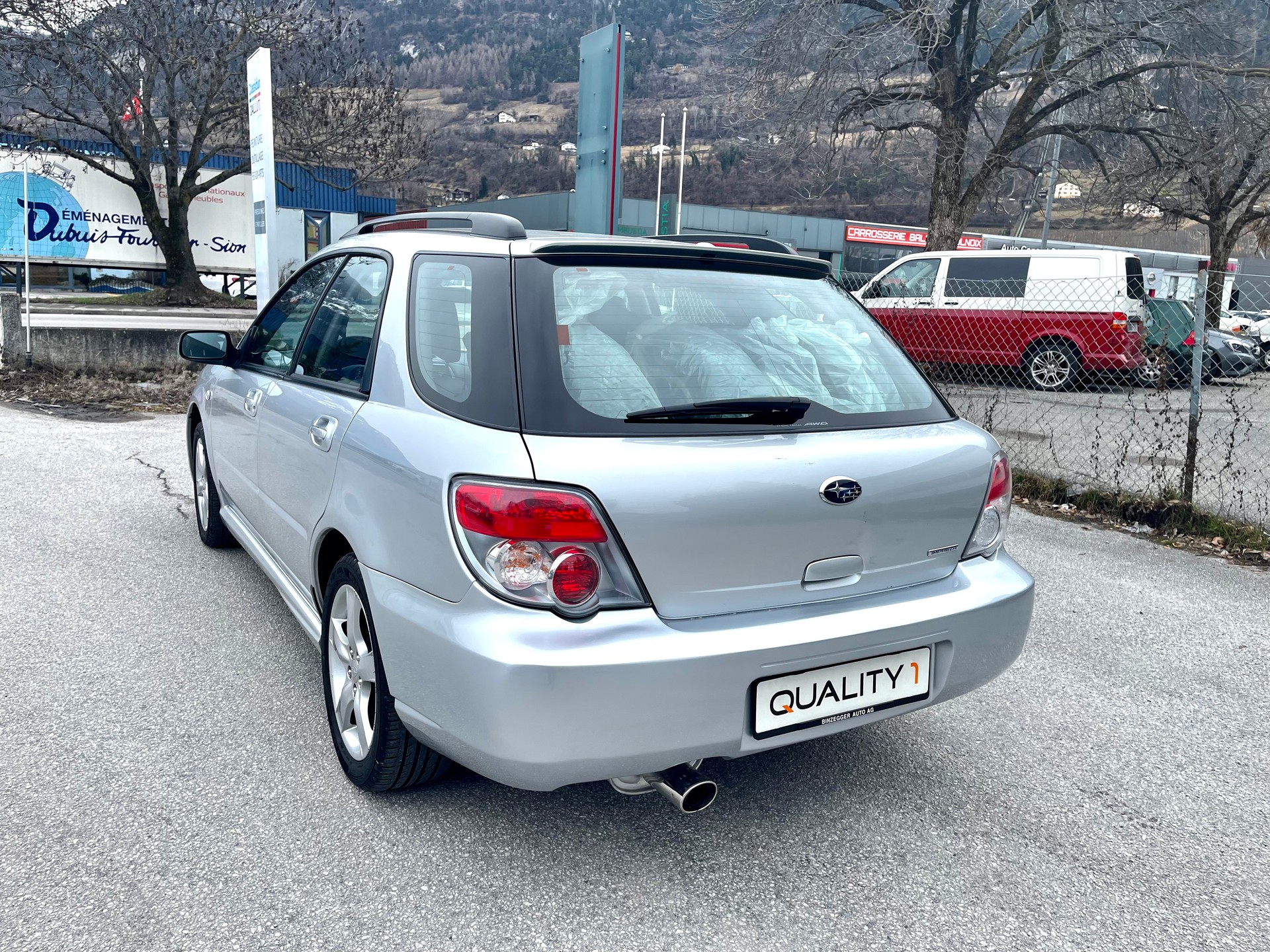 SUBARU Impreza 2.0R-image-5