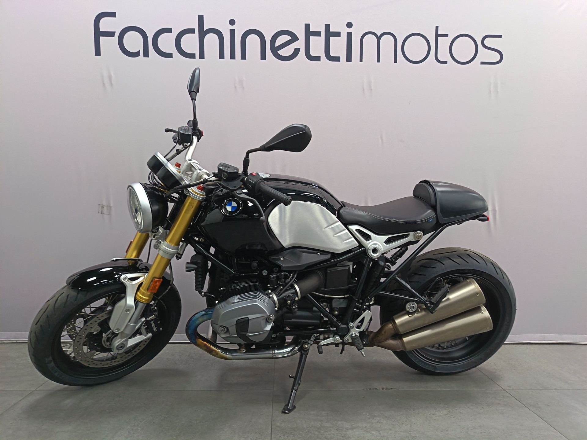 BMW R nineT-image-3