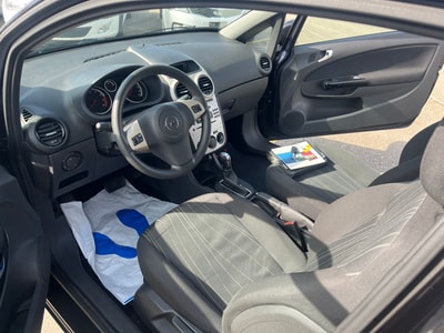 OPEL Corsa 1.4 Automat-image-6