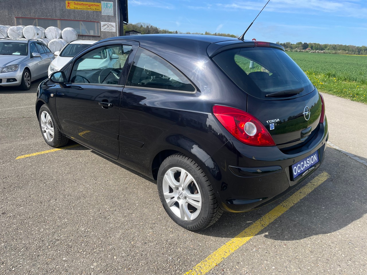 OPEL Corsa 1.4 Automat-image-4