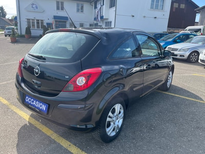 OPEL Corsa 1.4 Automat-image-5