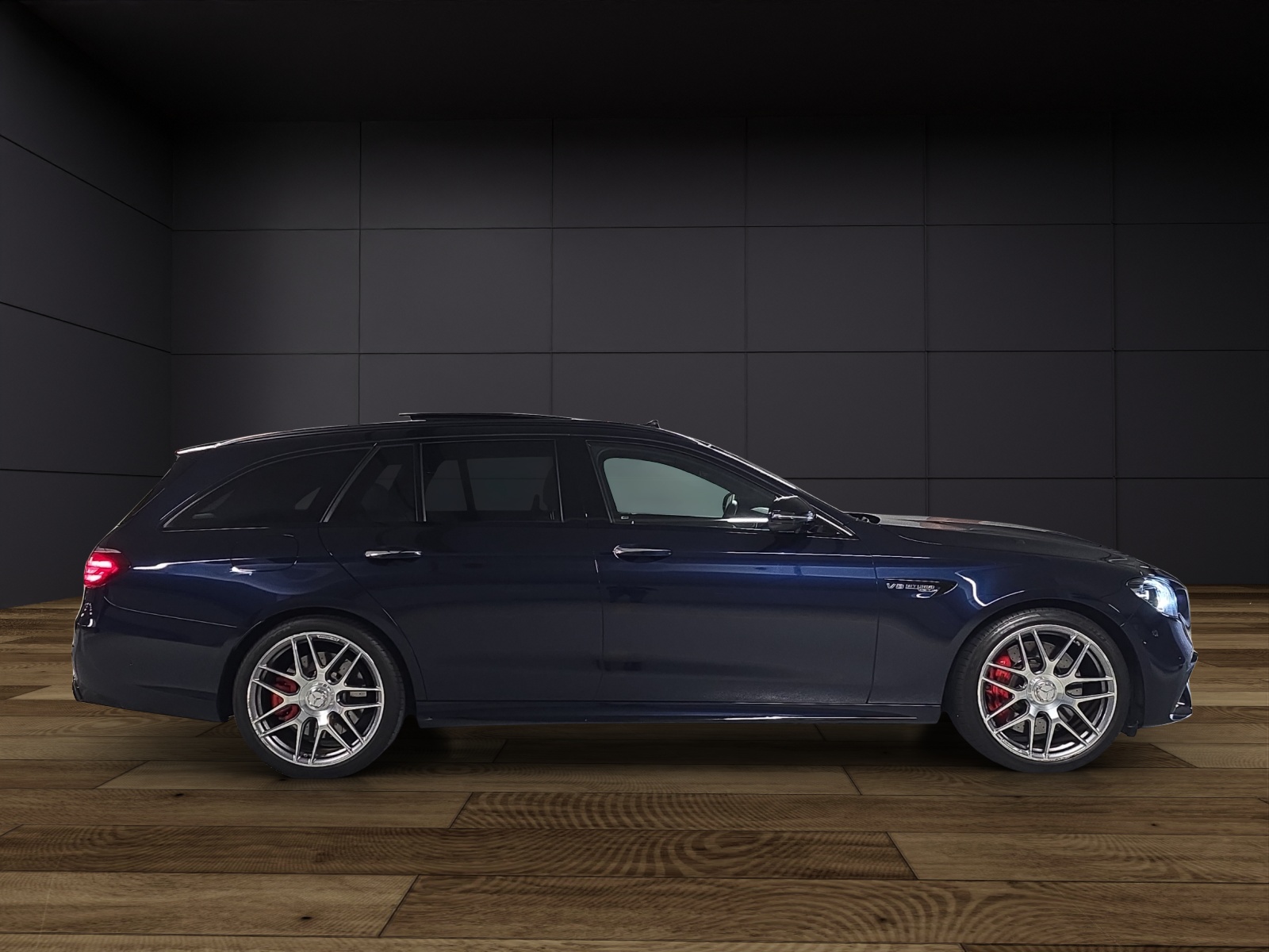 MERCEDES-BENZ AMG E 63 S T 4Matic+ Speedshift 9G-TCT / CH-Fahrzeug-image-4