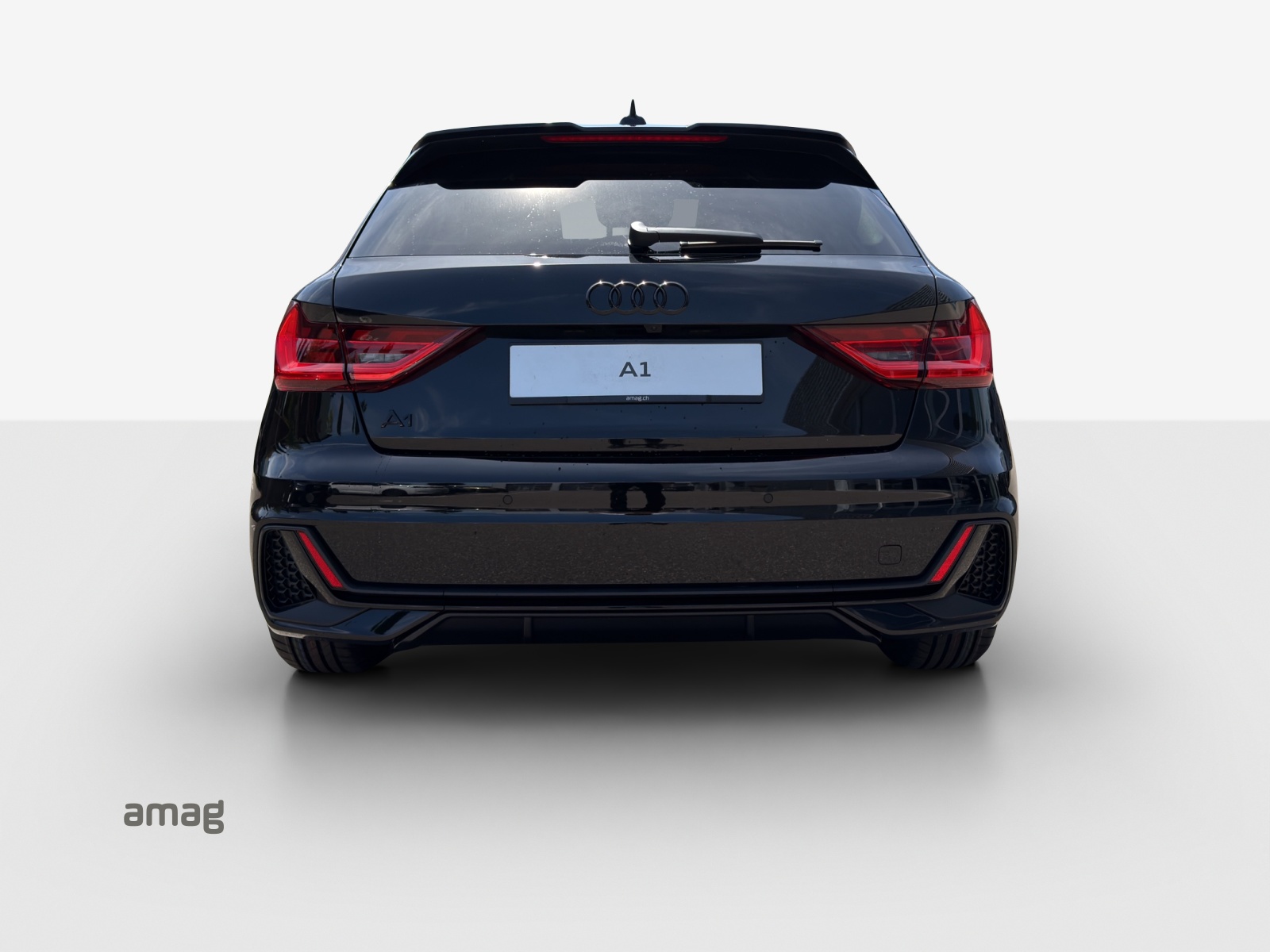 AUDI A1 Sportback 30 TFSI S Line Attraction S-tronic-showroom-element-3
