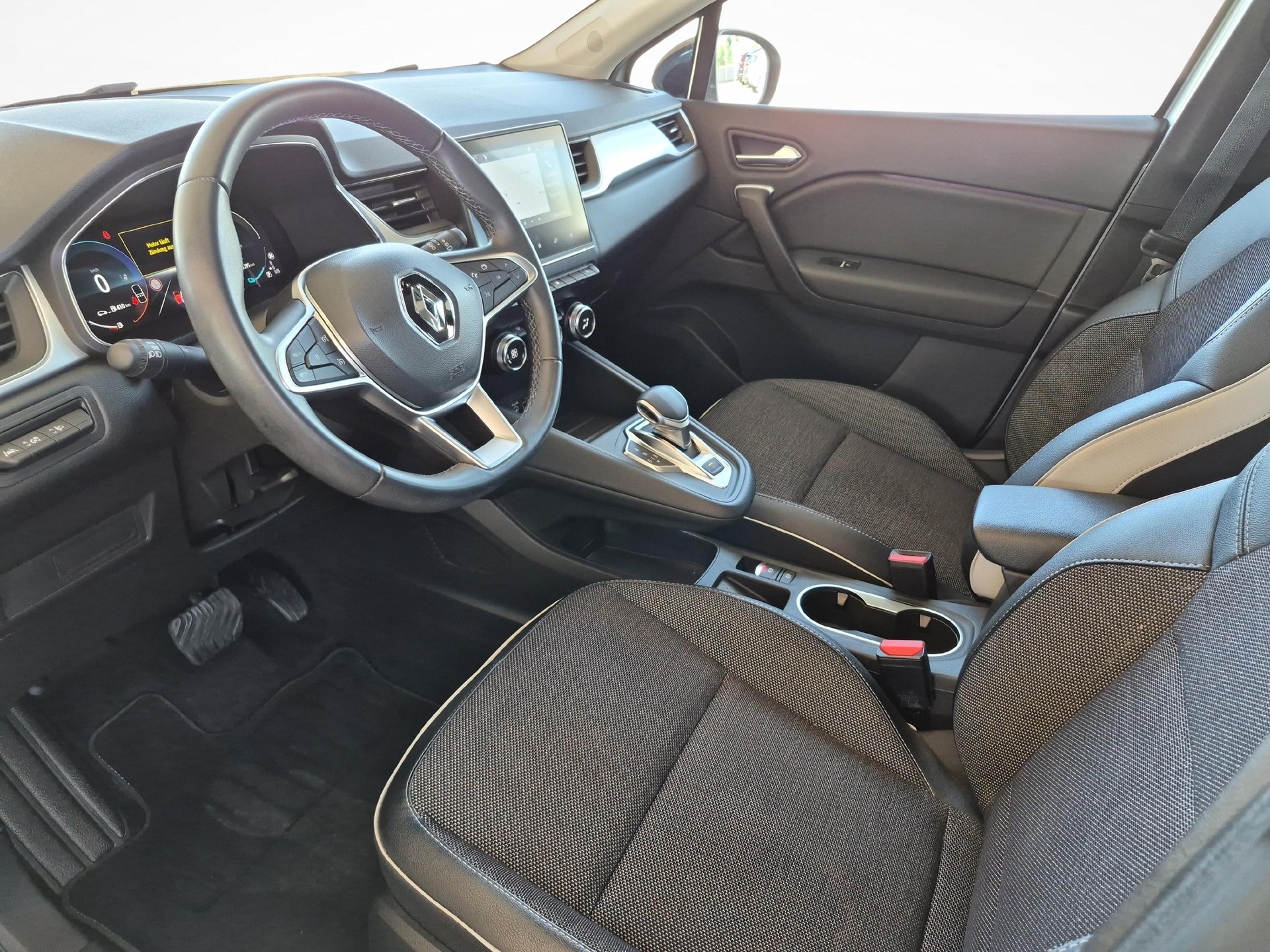 RENAULT Captur 1.6 E-Tech techno / ab 3,99% Leasing bei Abschluss einer Protect Autoversicherung-image-12
