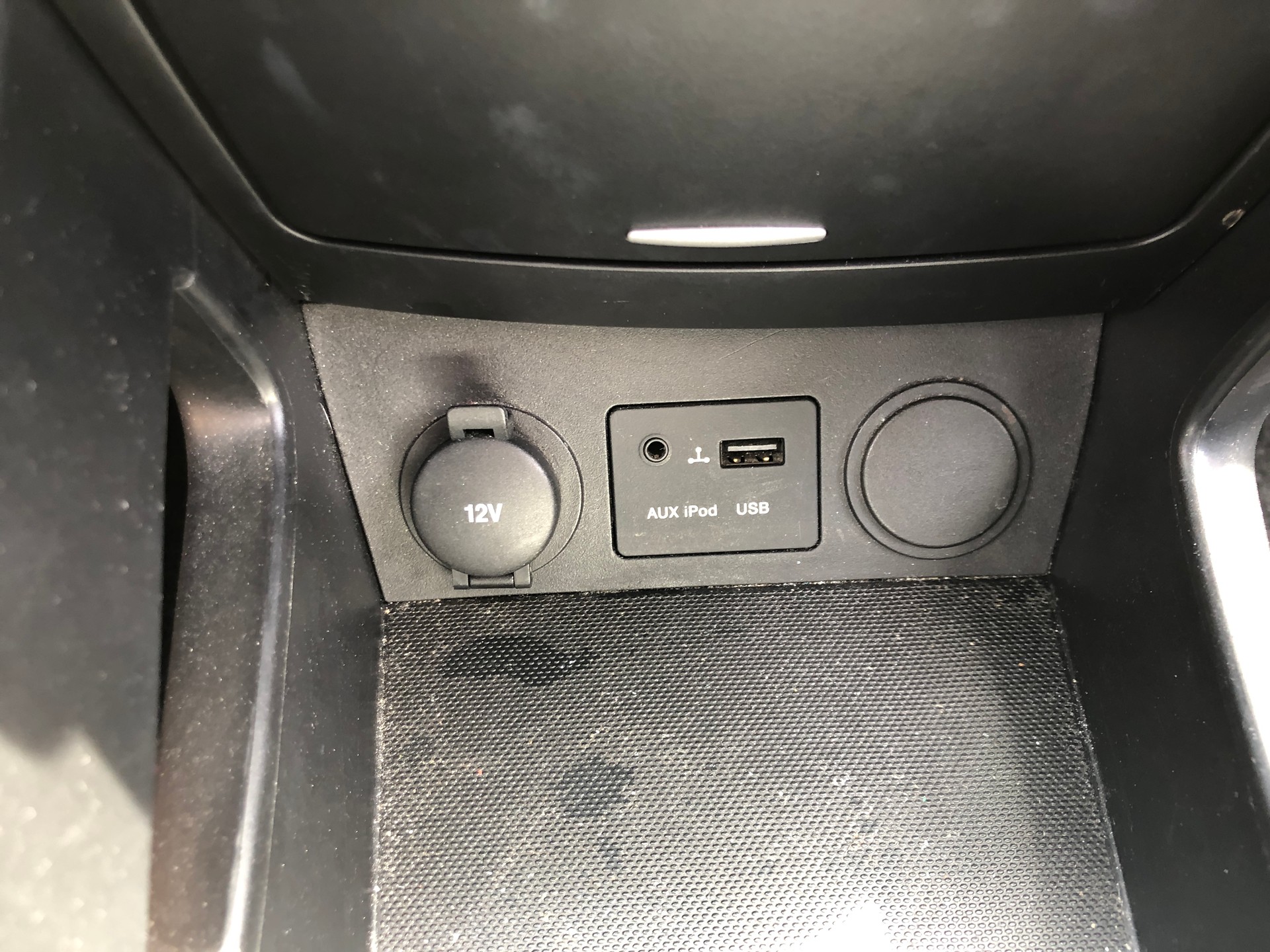 KIA Cee'd 1.4 16V _seven-image-6