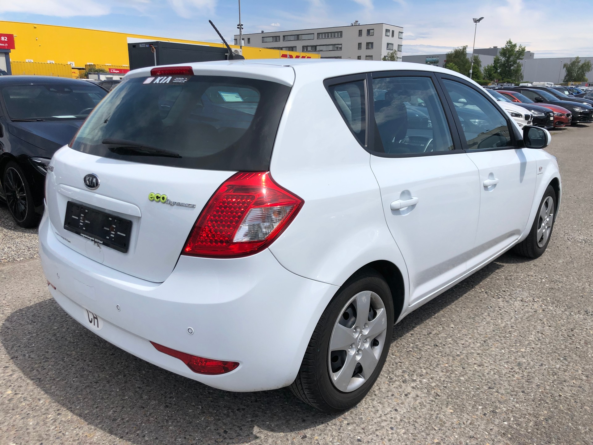 KIA Cee'd 1.4 16V _seven-showroom-element-3