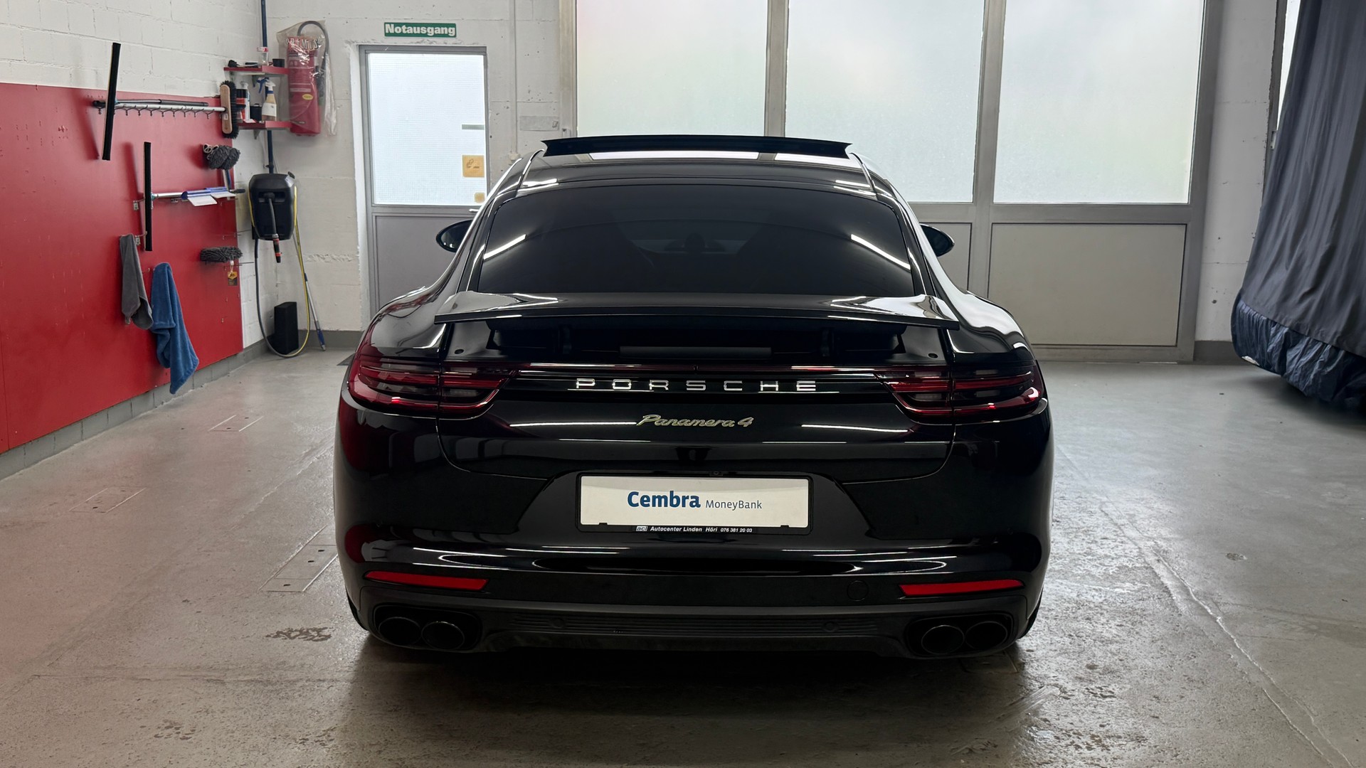 PORSCHE Panamera 4 E-Hybrid PDK, frisch ab MFK 1 Jahre oder 20000km Garantie, CH Fahrzeug mit voller Ausstattung-image-4