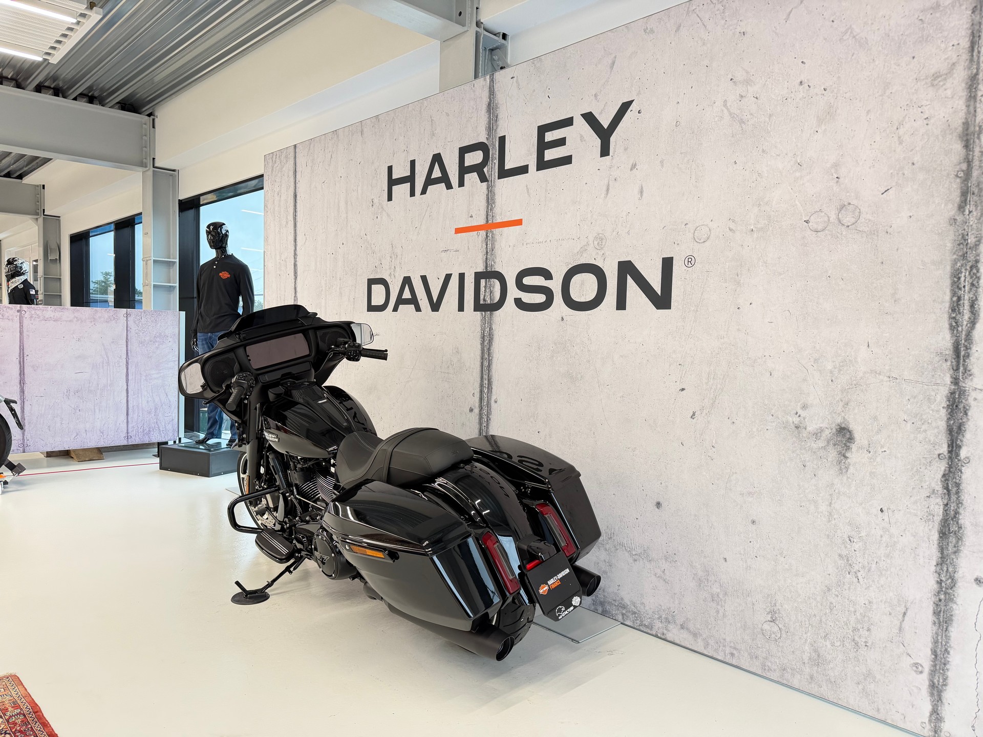 HARLEY-DAVIDSON FLHX Street Glide 117-image-5