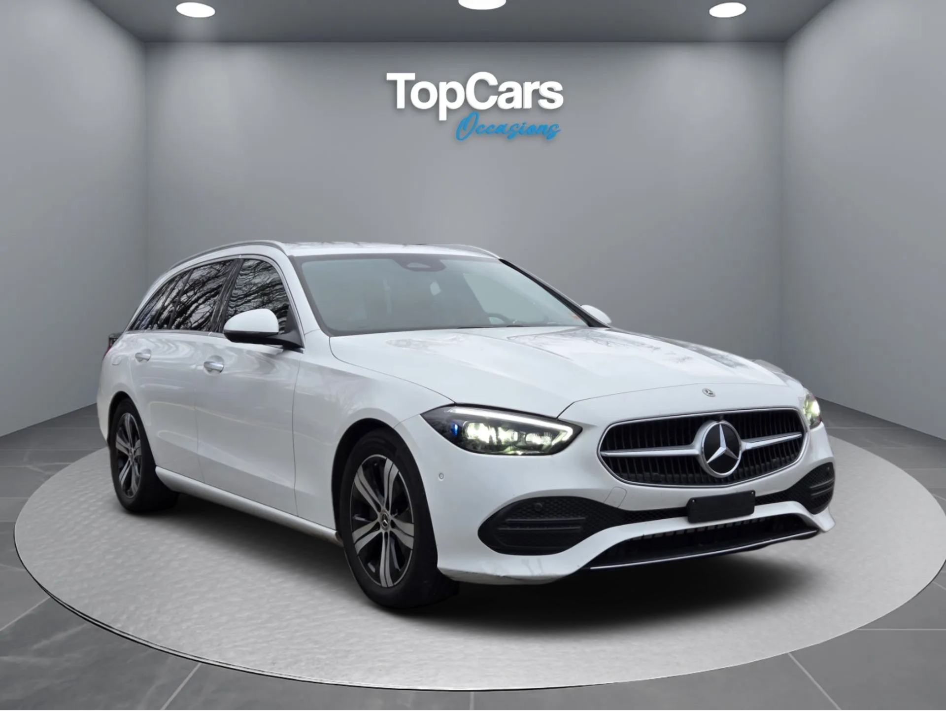 MERCEDES-BENZ C 220 d T 4Matic Swiss Star ** Parkpaket ** Premium Paket-image-3