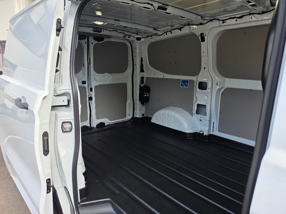 FORD Transit Custom Van PHEV 320 L1H1 Trend Automat-image-9