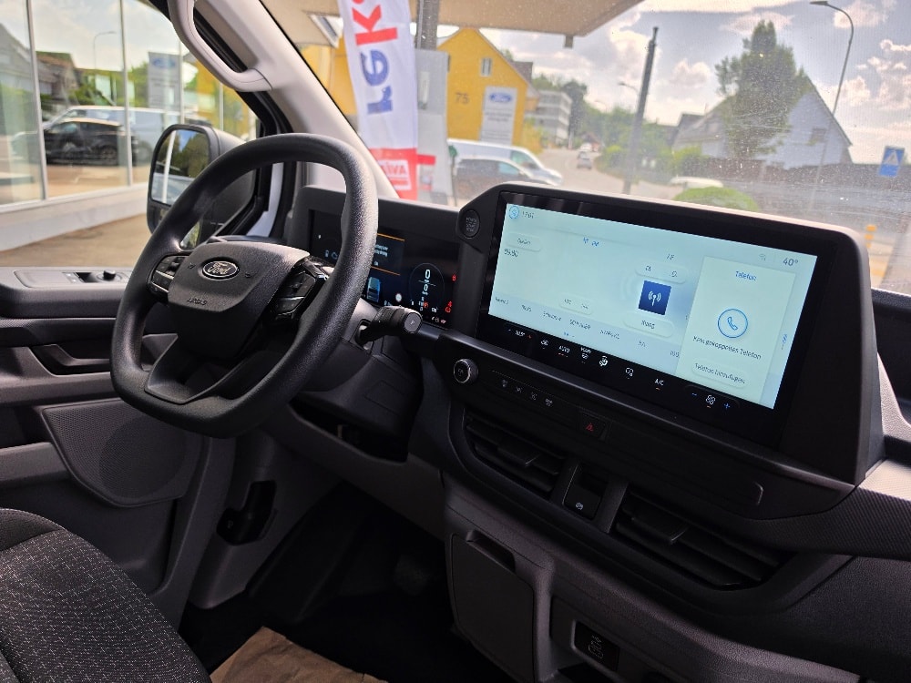 FORD Transit Custom Van PHEV 320 L1H1 Trend Automat-image-11