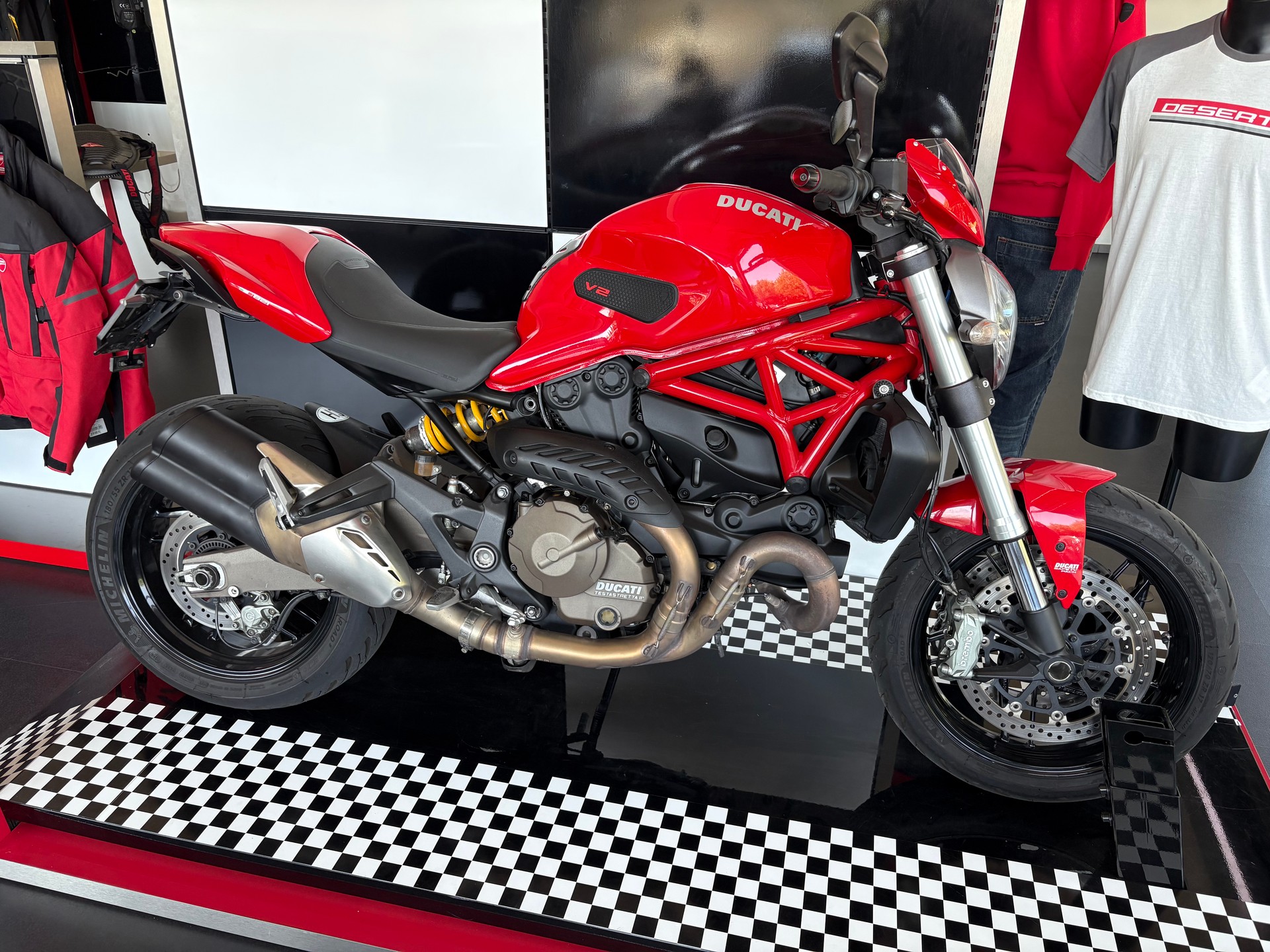 DUCATI Monster 821-image-0
